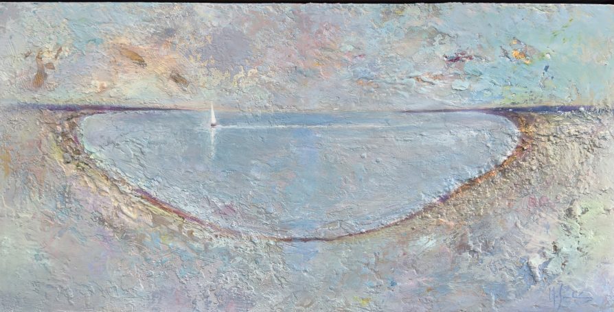 Paisaje abstracto, representando un golfo del mar sereno con un velero al fondo.